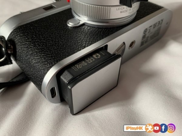 Leica M11 電池位置